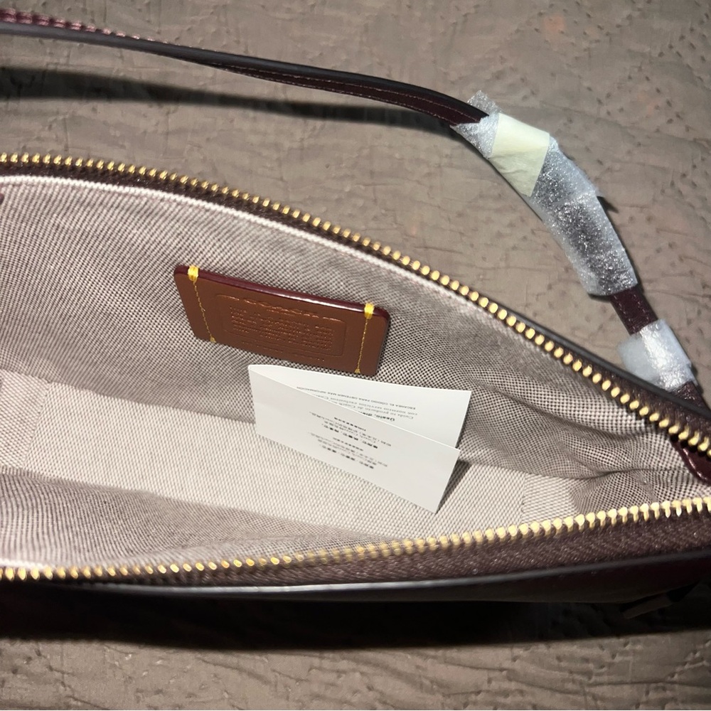 Coach Plaza Leather Bag NEW - Picture 4 of 7